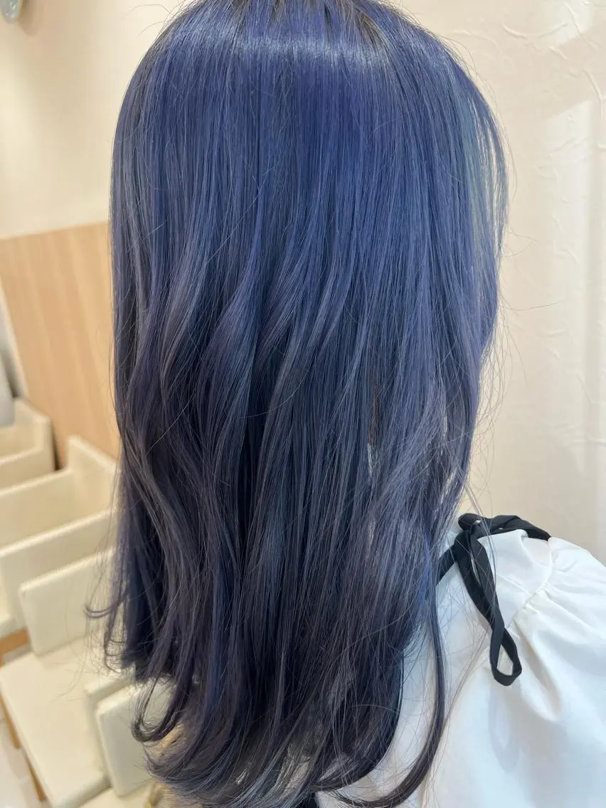 カラー 中川 あすきのヘアスタイル