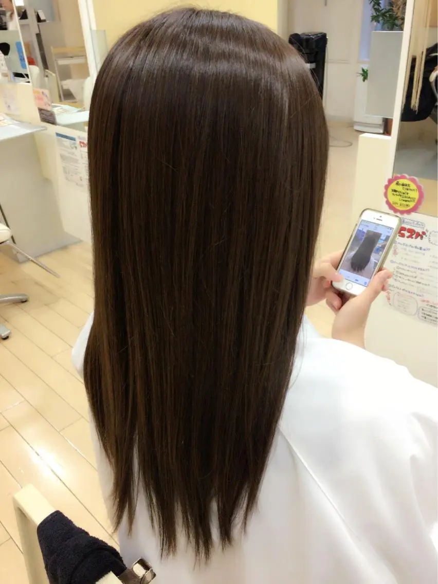 ロング カラー ブラウンカラー イエローカラー ロング カット ヘアカラー 斎藤 舞香のマツエク・マツパデザイン