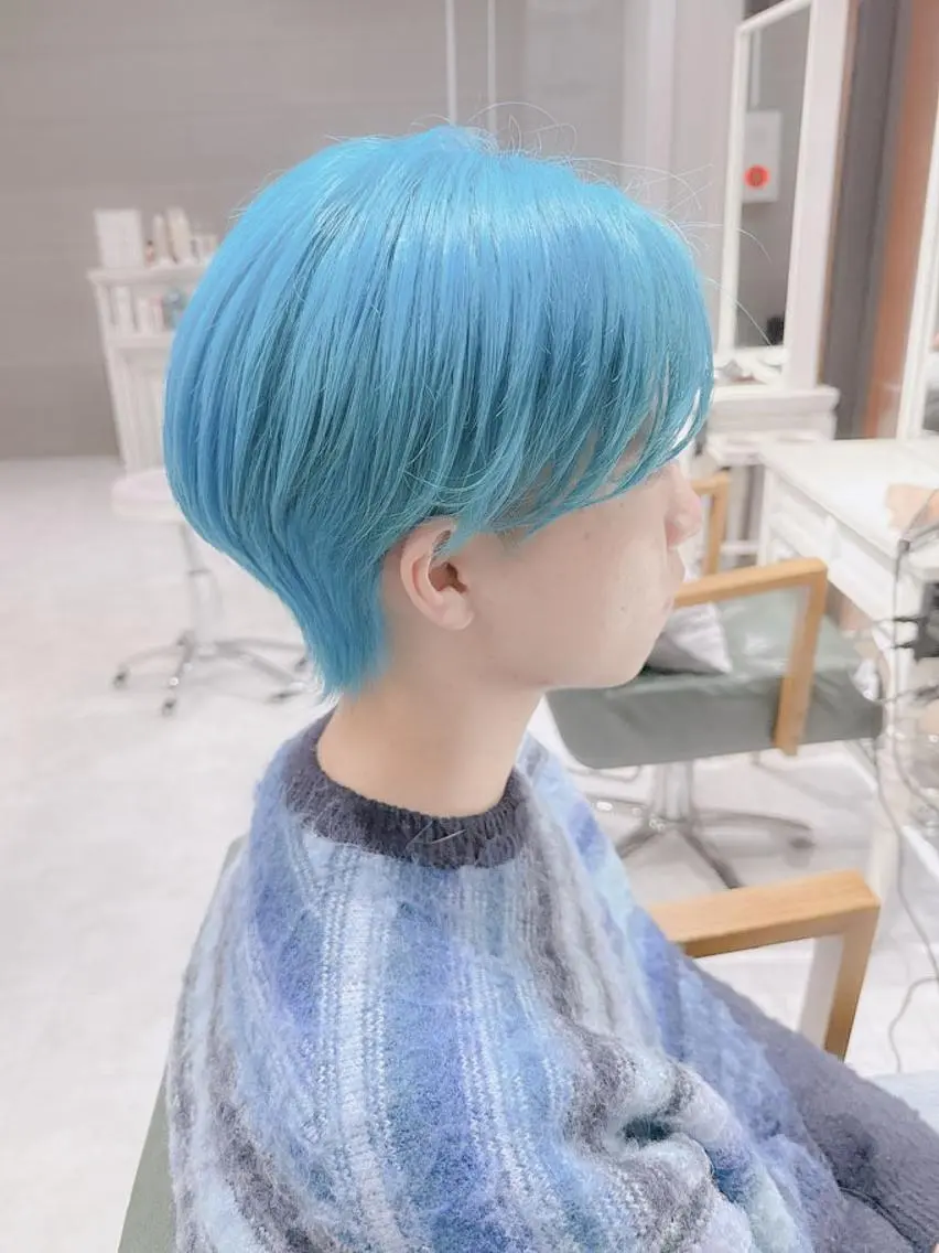 メンズ カラー メンズウルフカット ブルーカラー ウルフカット DAYS Men’sのヘアスタイル