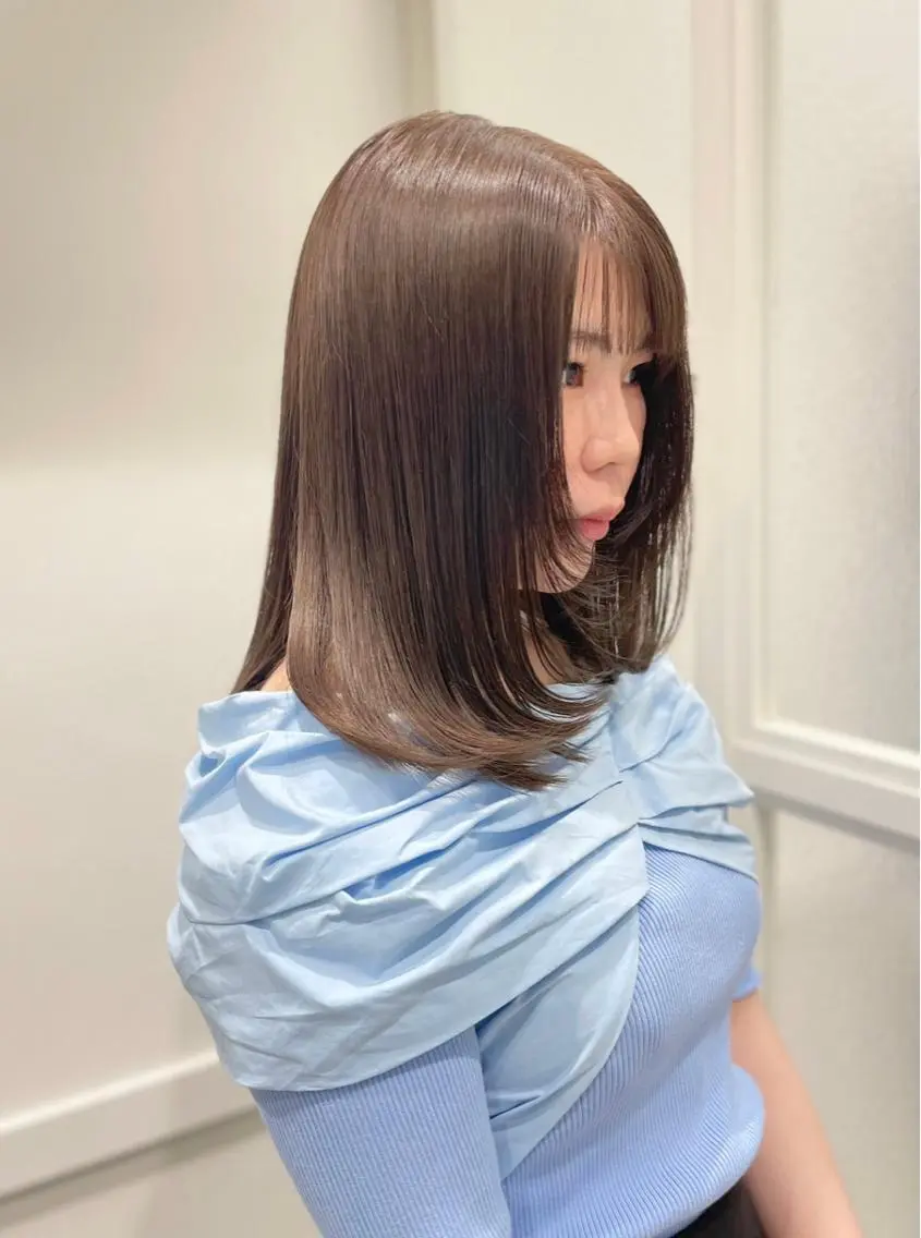 ミディアム カット ヘアカラー トリートメント Yuka ∥ 深層筋 ×睡眠改善ヘッドスパのヘアスタイル