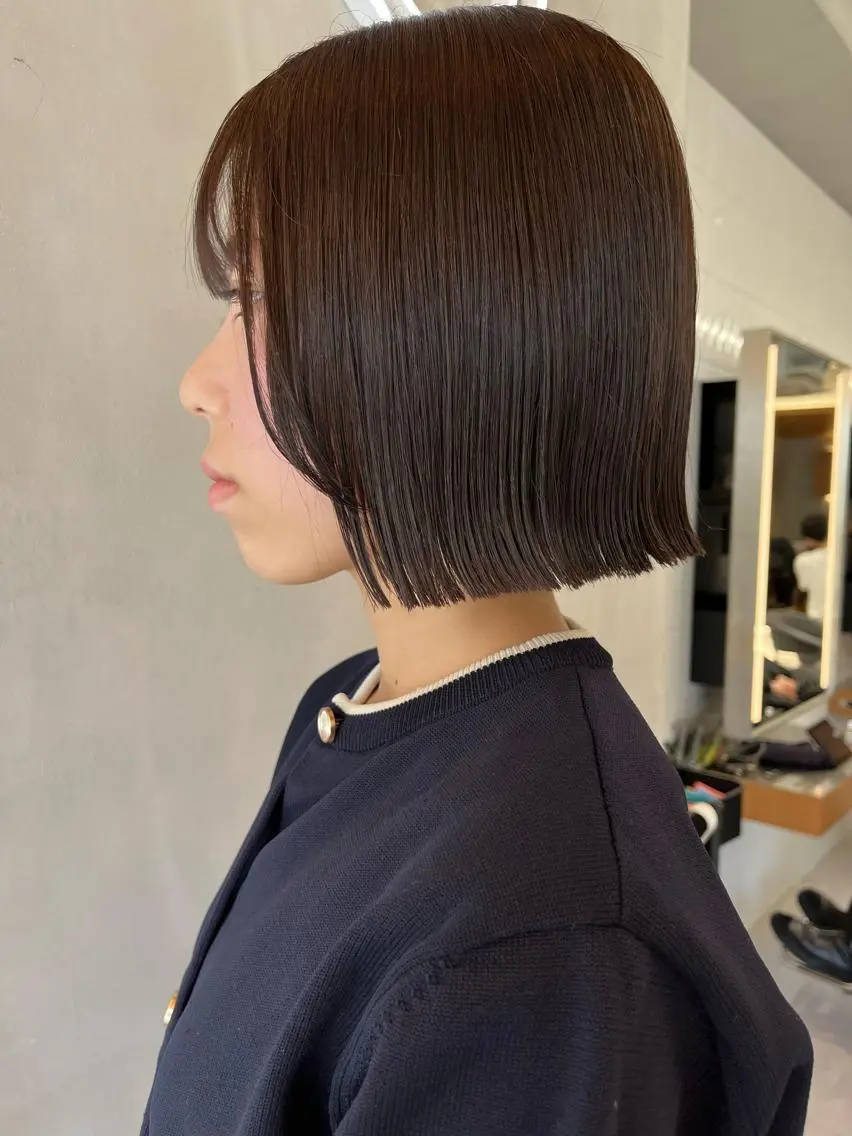 ミディアム 縮毛矯正ボブ&顔まわ レイヤー♡TOMOEのヘアスタイル
