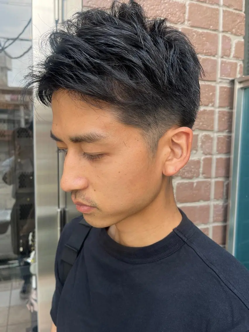 ショート カラー パーマ ヘアアレンジ メンズ キッズ ネイル マツエク・マツパ アイブロウ メンズブリーチ メンズハイライト メンズインナーカラー メンズ韓国風 ブリーチ 久木原 ゆりのヘアスタイル