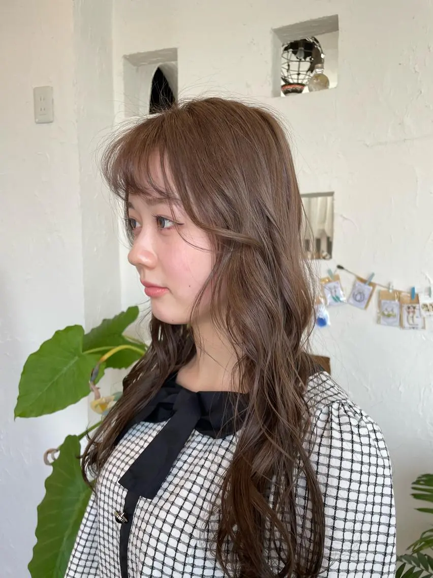 ロング カラー バレイヤージュ ベージュカラー ブリーチ ハイライトカラー 外国人風カラー カット ヘアカラー ヘッドスパ 🌸小掛🌸 豊橋外国人風カラーのヘアスタイル