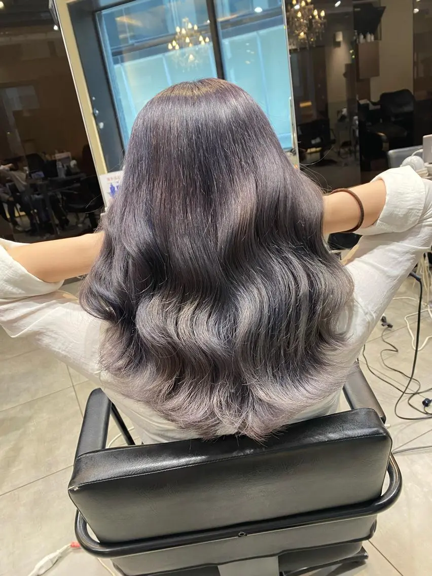 カラー カット ヘアカラー トリートメント 顔まわりの神様✨ 透明感カラー藤嶋秀幸のヘアスタイル