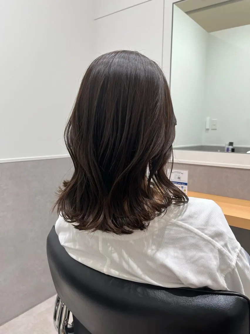 セミロング カラー ヘアカラー トリートメント 𝒢𝒾𝓇𝓁𝓎 ⑅ 𝓎𝓊𝓀𝒶のヘアスタイル