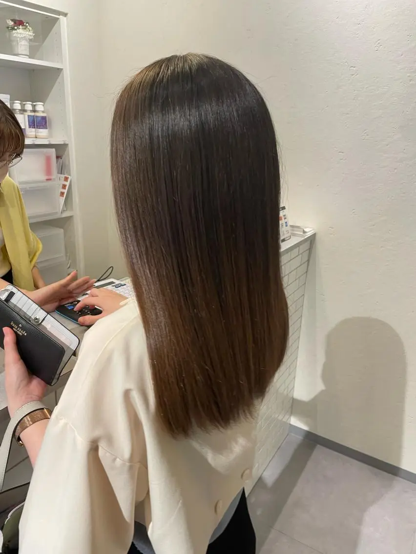 セミロング 藤田一輝 【美髪職人】のヘアスタイル