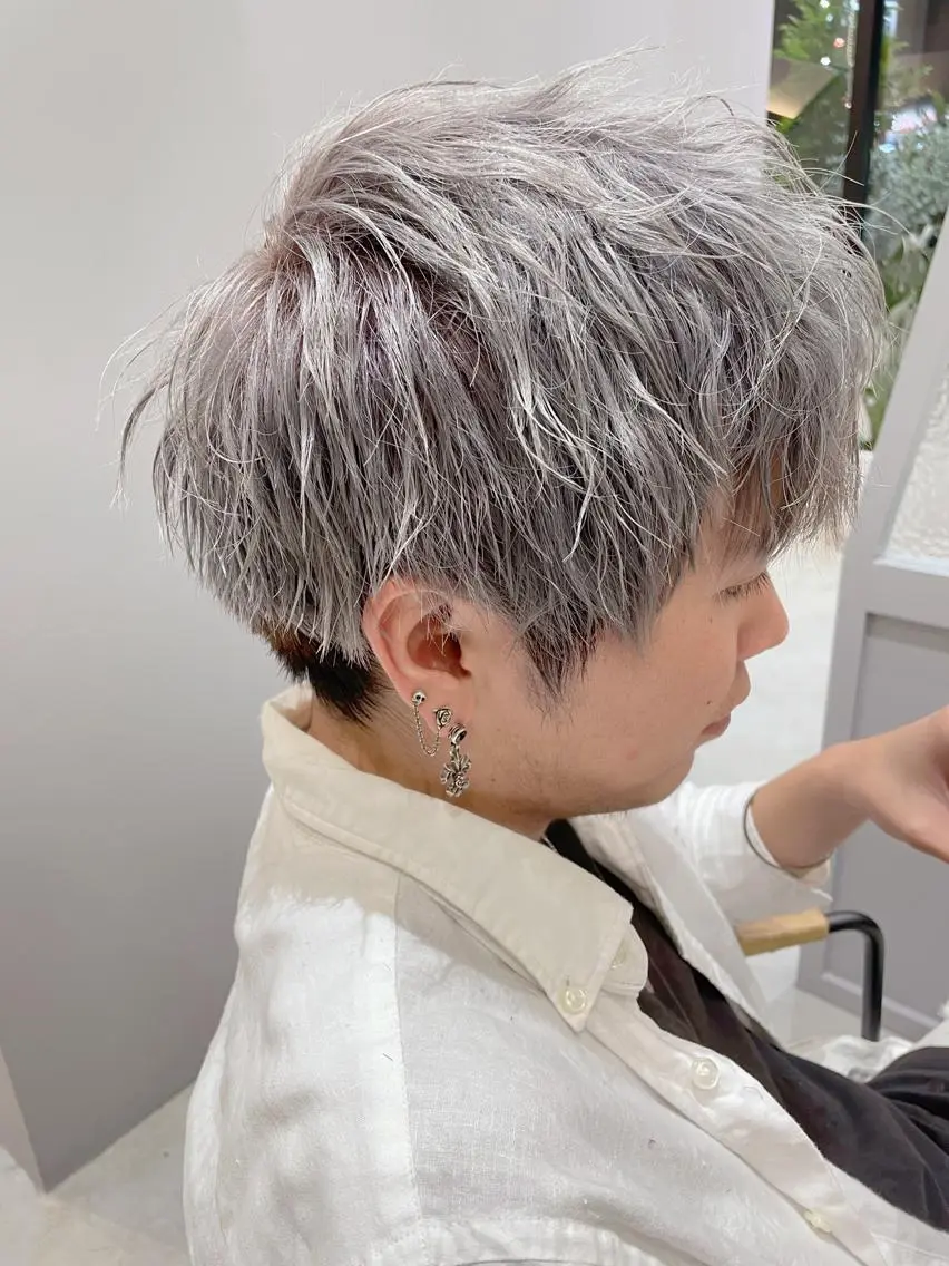 カラー earth甲府昭和店 東 允のヘアスタイル