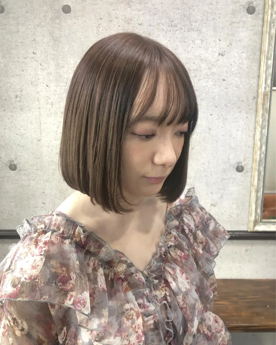 ショート カラー ボブ カット ヘアカラー 江原 彩華のヘアスタイル