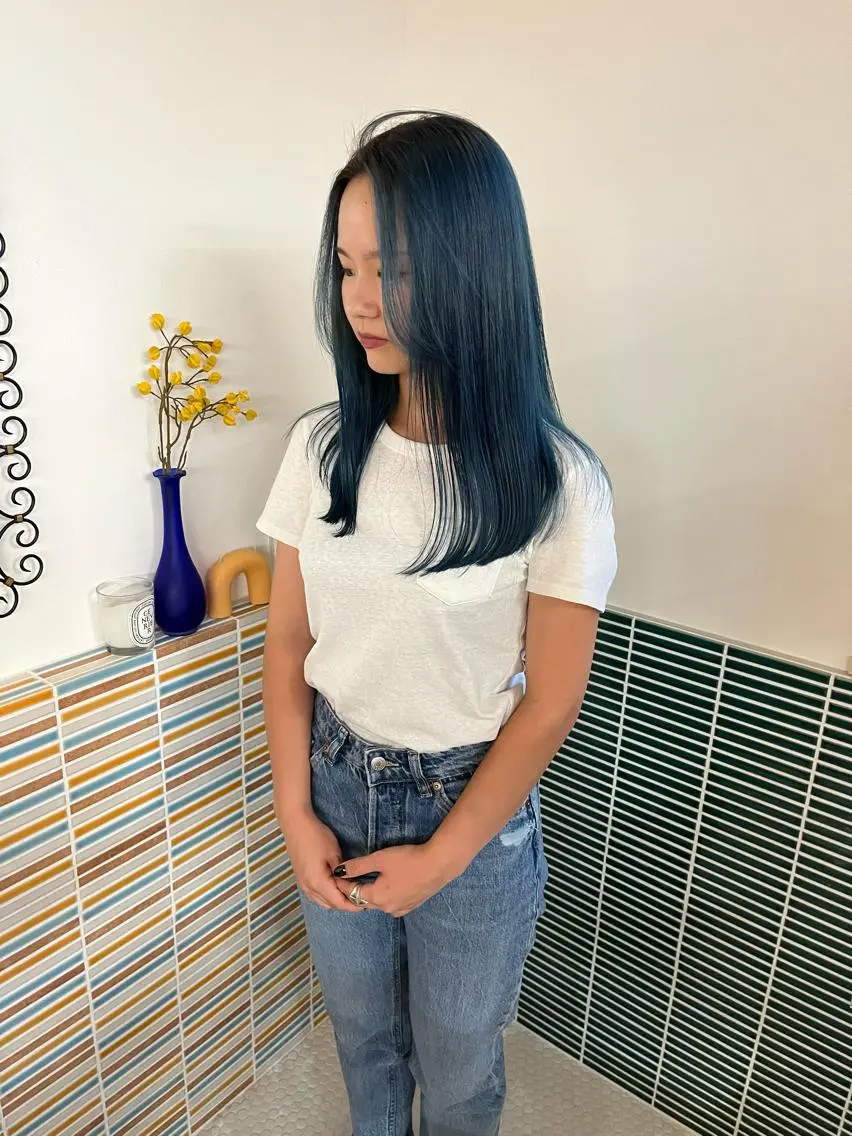 ロング カラー ブリーチ ヘアカラー トリートメント 🩷ハイトーン透明感 レイヤー🩷ユリカのヘアスタイル