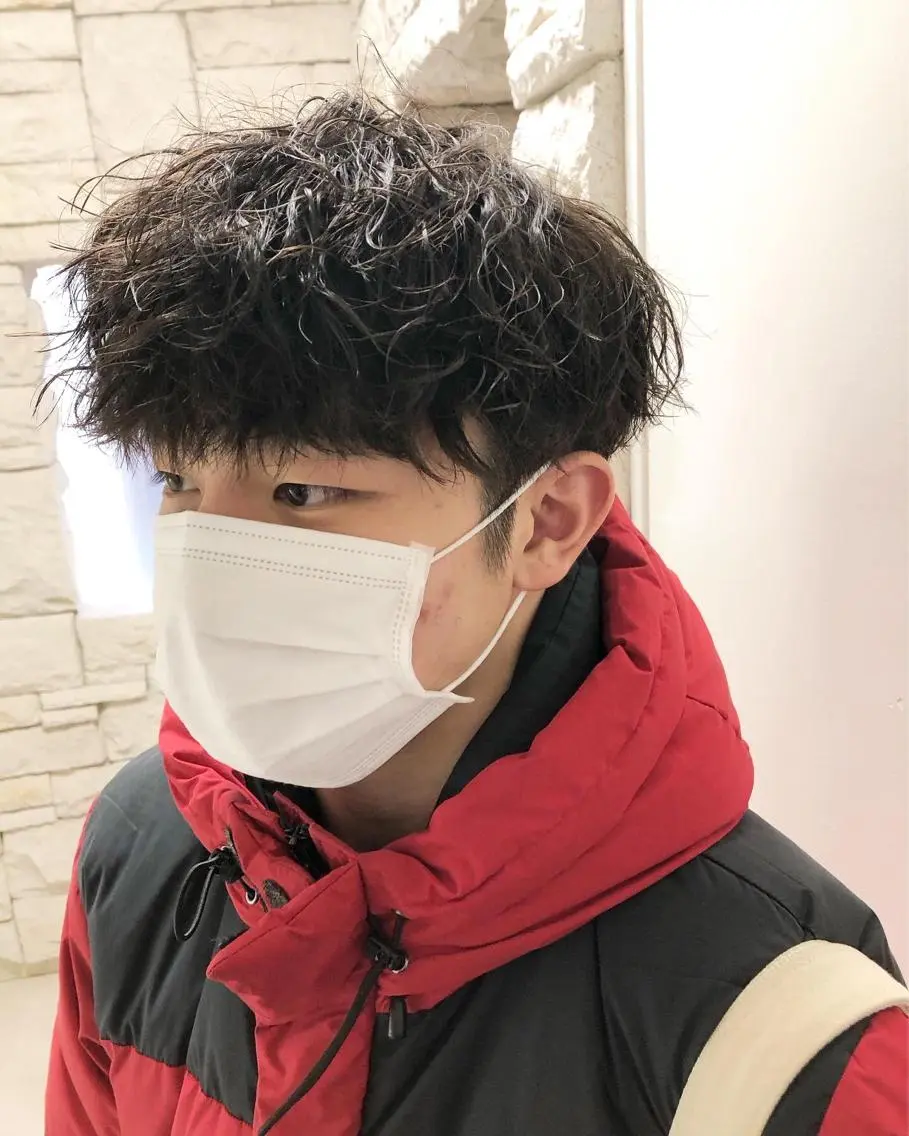 パーマ ヘアアレンジ メンズ カット パーマ トリートメント ヘアセット メンズ特化✂️栗原 侑也のヘアスタイル