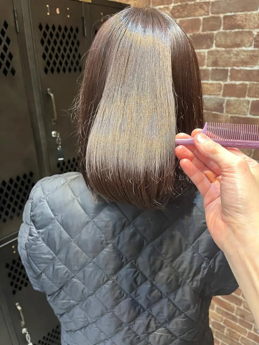 ミディアム カラー パーマ ヘアアレンジ メンズ キッズ ネイル マツエク・マツパ アイブロウ メンズブリーチ メンズハイライト メンズインナーカラー メンズ韓国風 ブリーチ 久木原 ゆりのヘアスタイル