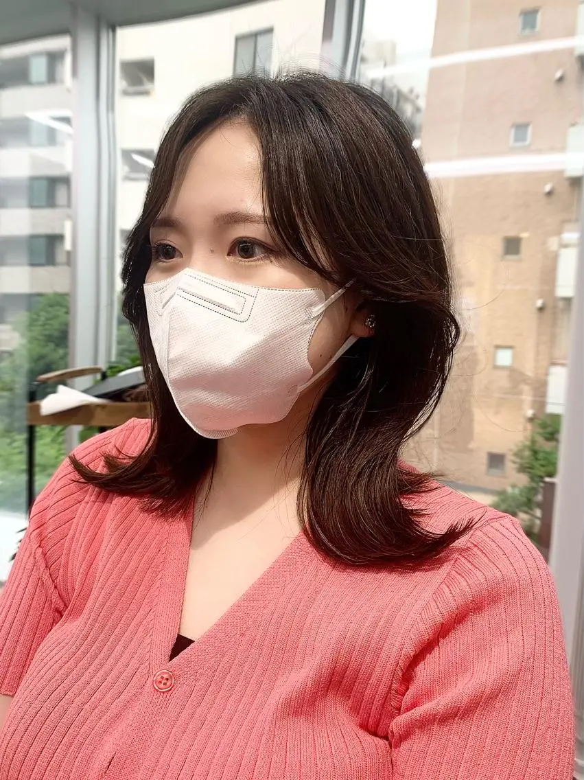 ミディアム カラー パーマ ヘアアレンジ メンズ キッズ ネイル マツエク・マツパ アイブロウ カット ヘアカラー 似合せレイヤー/ 柔らか透明感カラーのヘアスタイル