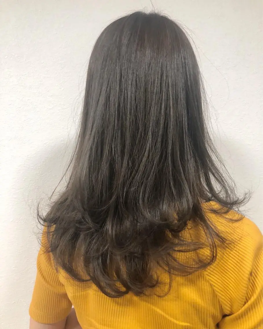 ロング カラー 透明感カラー グレージュ TAKU 美容師のヘアスタイル