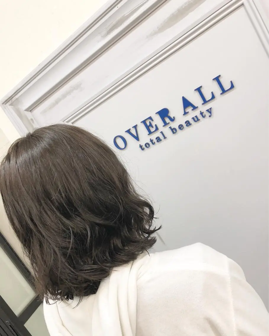 ミディアム カラー パーマ ミディアムパーマ デジタルパーマ カット ヘアカラー パーマ 松田 和樹のヘアスタイル