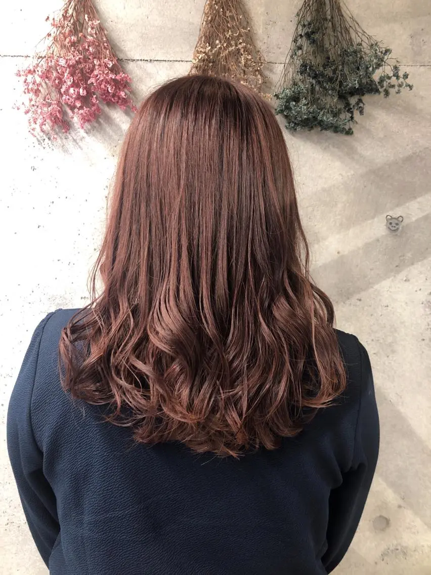 ロング カラー ブラウンカラー ピンクカラー ピンクブラウン wakana 【ブリーチカラー】のヘアスタイル
