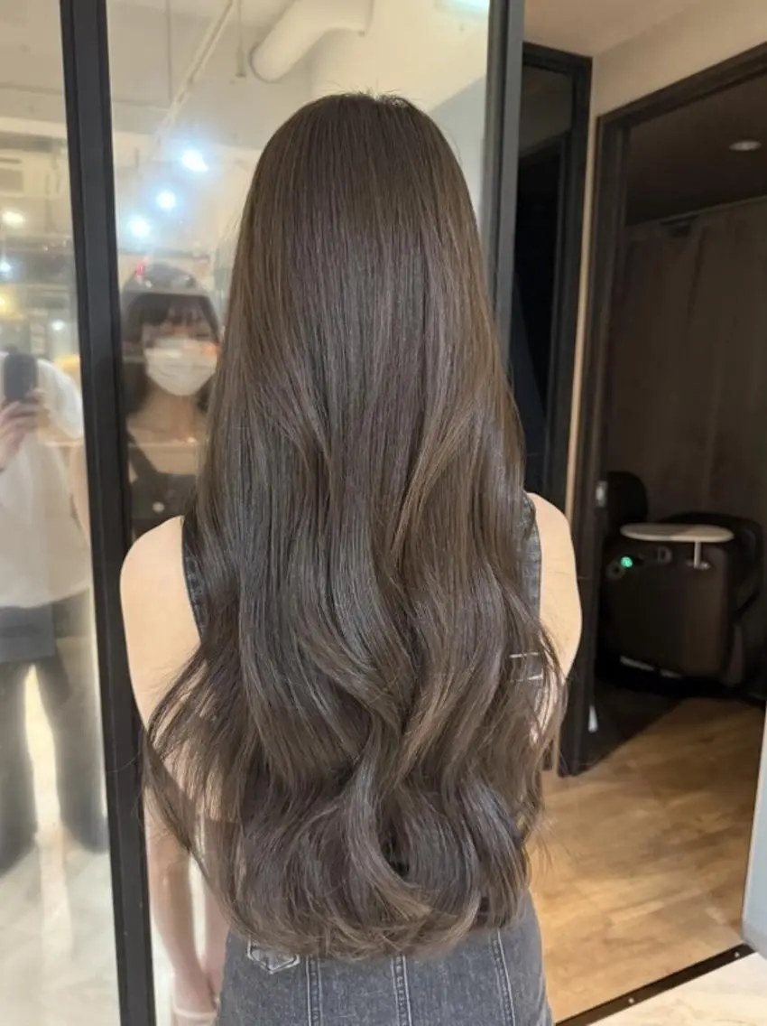 ロング カラー リピート90%超/縮 毛/酸性縮毛特化井口のヘアスタイル