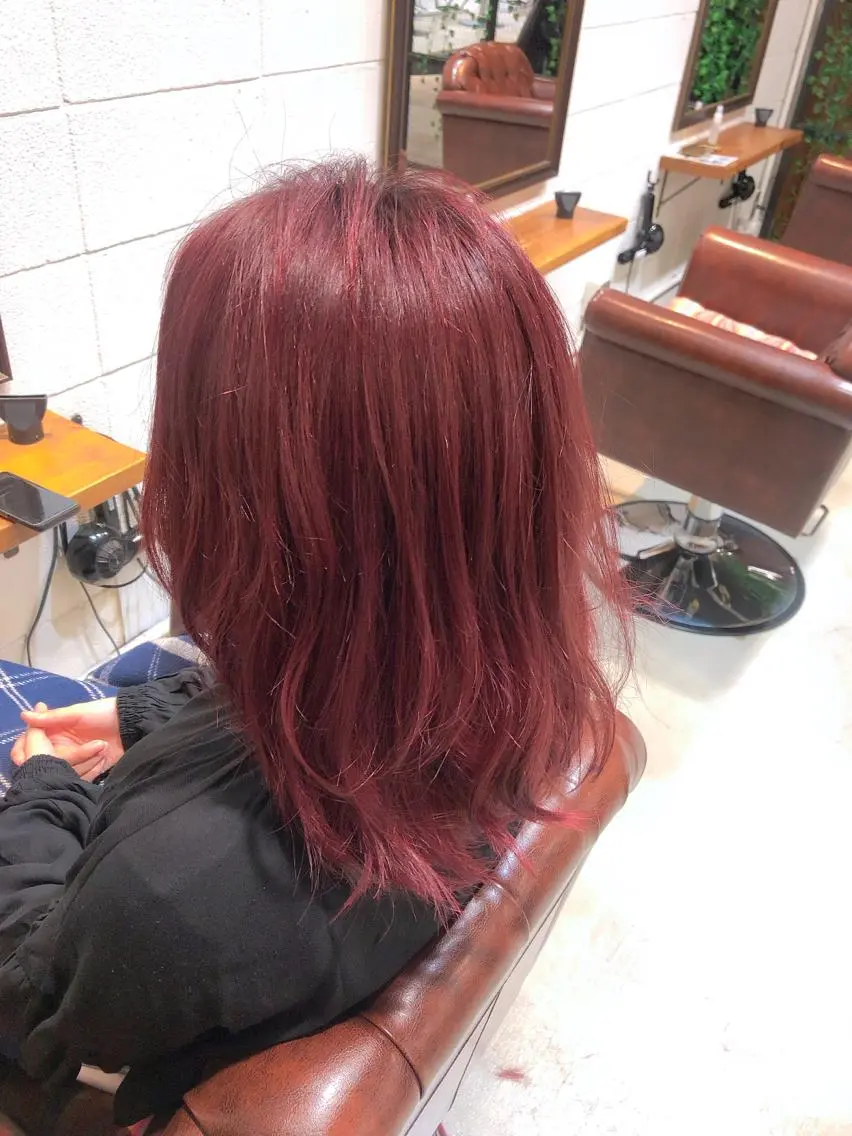 セミロング カラー パーマ ヘアアレンジ メンズ キッズ ネイル マツエク・マツパ レッドカラー 赤色 ヘアカラー トリートメント ⭐️ハイクオリティ カラー杉本雄志⭐️のヘアスタイル