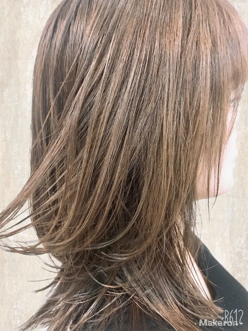ミディアム カラー 透明感カラー グレージュ イルミナカラー hair works raptureのヘアスタイル