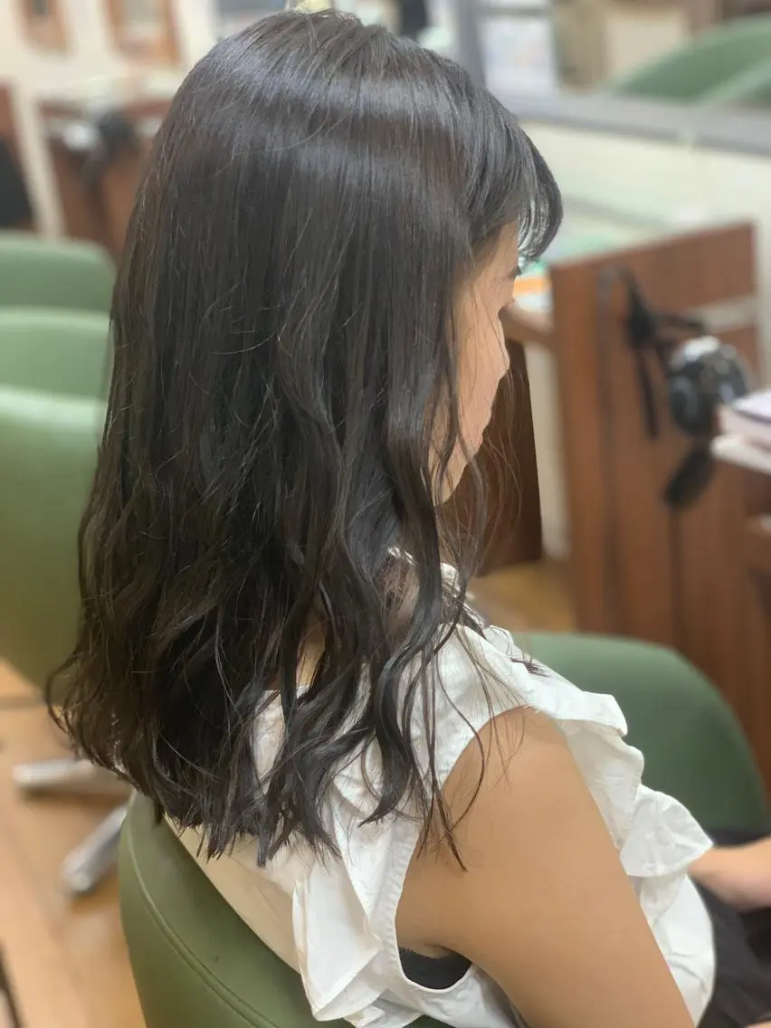 セミロング ハイライト march merryのヘアスタイル
