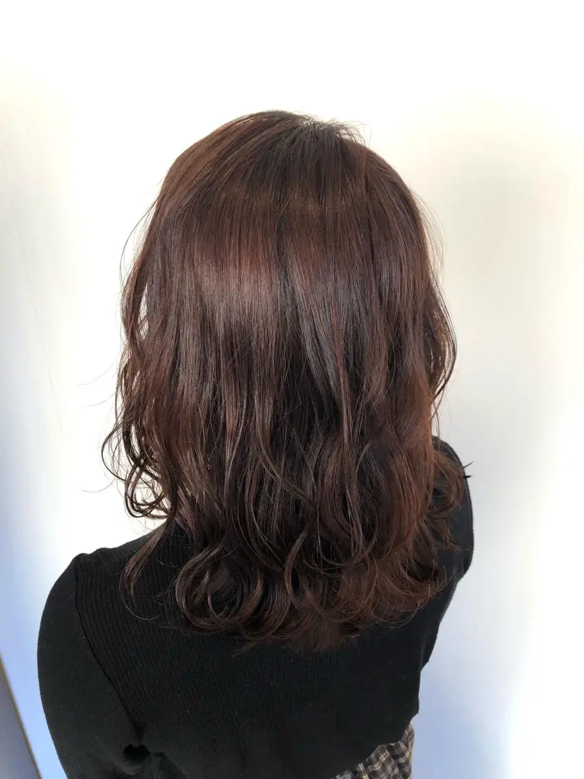 ミディアム カラー カット ヘアカラー トリートメント 森田 真由のヘアスタイル