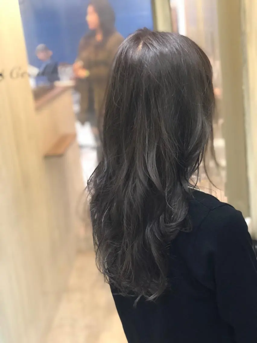 ミディアム カラー ラベンダーカラー ラベンダーグレー カット ヘアカラー トリートメント ブリーチ特化 梅田本多翔のヘアスタイル