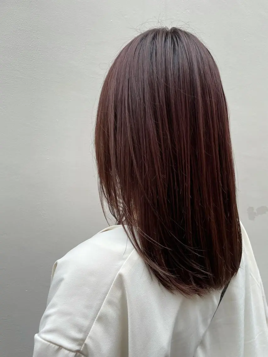 ミディアム ピンクブラウン レイヤー/デジパ SAKIのヘアスタイル
