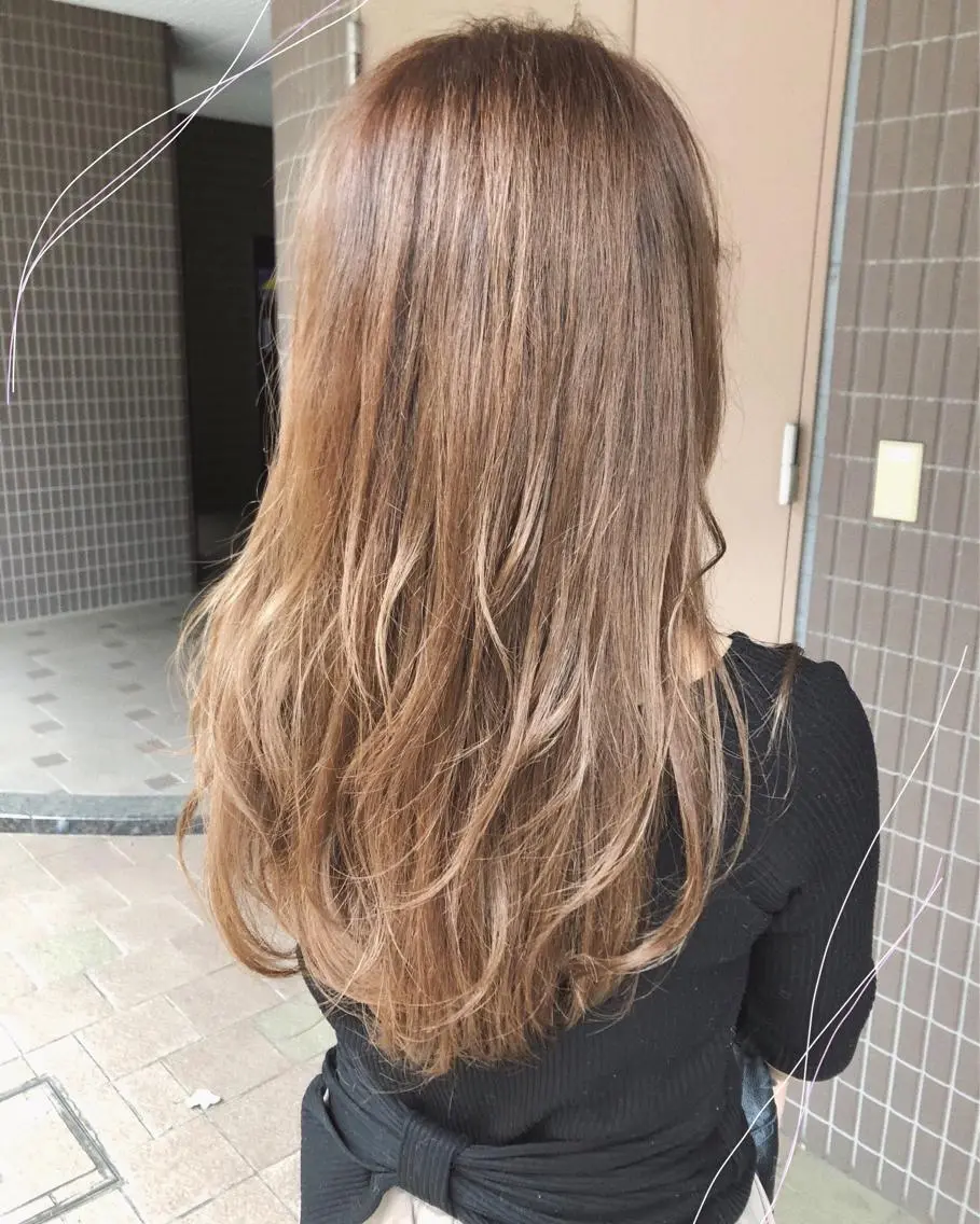 カラー ベージュカラー ミルクティーベージュ 後藤 陽花子のヘアスタイル