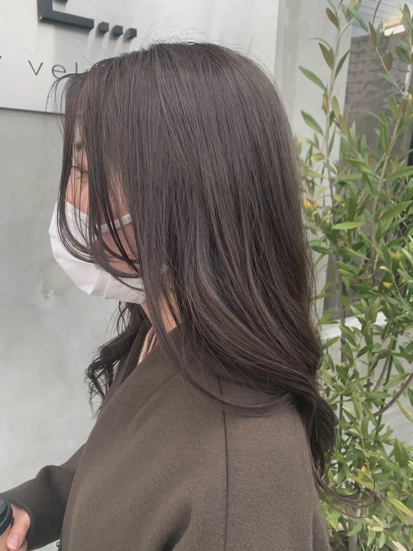 ロング カラー アッシュ オリーブグレー ダブルカラー /まつ毛パーマ🎀のヘアスタイル