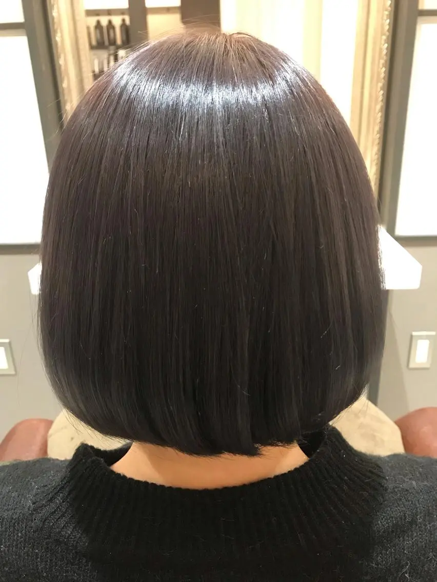 ショート カラー アッシュ ラベンダーカラー ラベンダーアッシュ ヘアカラー トリートメント Avery SHINのヘアスタイル