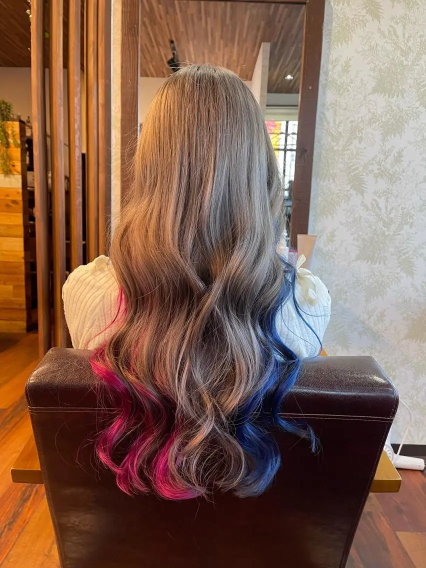 ロング カラー ヘアアレンジ ANDIAMO SAKAE🍁楓のヘアスタイル