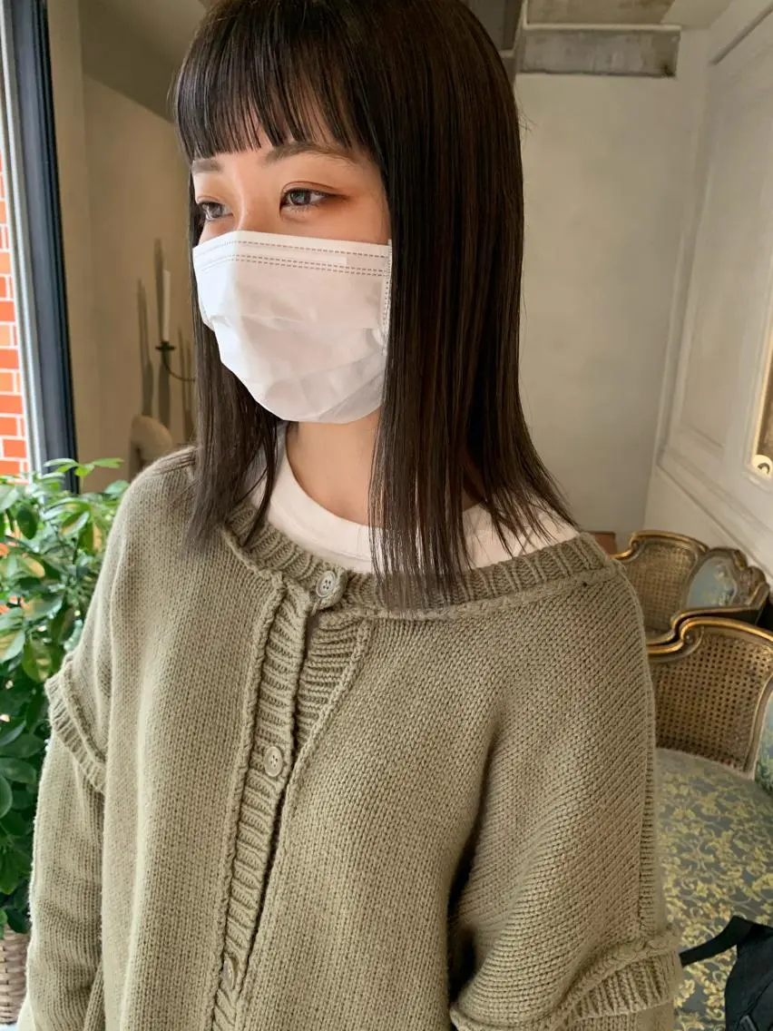 セミロング オン眉 ベージュ🤎透明感 カラー🤎anriのヘアスタイル