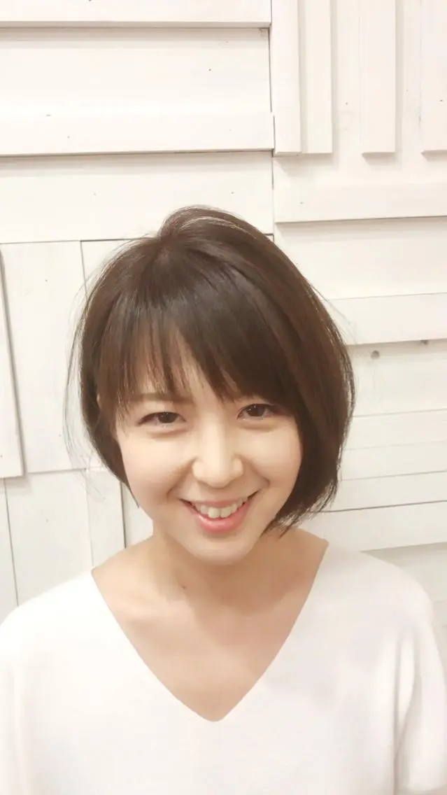ショート カラー 🍀小顔ショート🍀 有賀祐貴のヘアスタイル