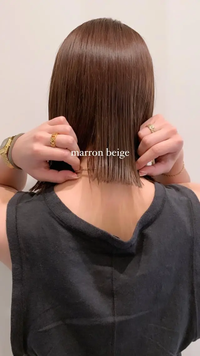 ミディアム 落合希 Olivebeigeのヘアスタイル