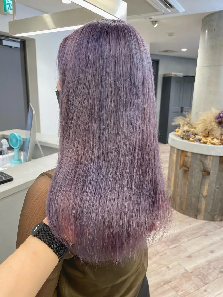 セミロング ヘアカラー Loob.TOKYO MIYA🌈のヘアスタイル
