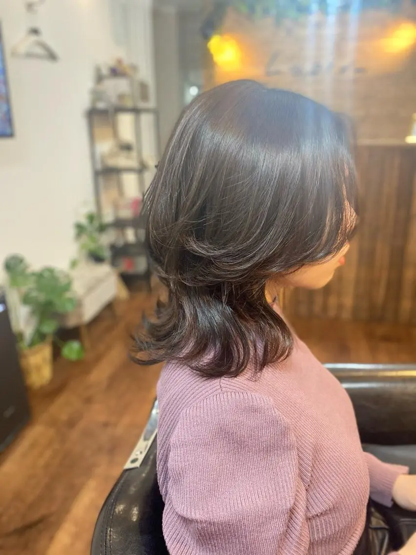 ミディアム くびれヘア 韓国風ヘア カット Luzir⭐︎ GEN⭐︎のヘアスタイル