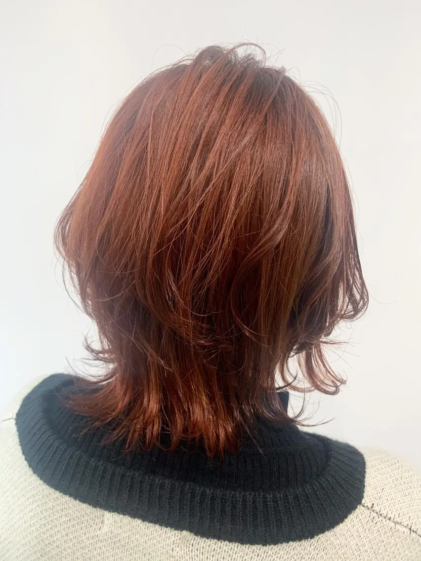 ミディアム カラー オレンジ ボブ ウルフカット Stylist 🕊Misakoのヘアスタイル