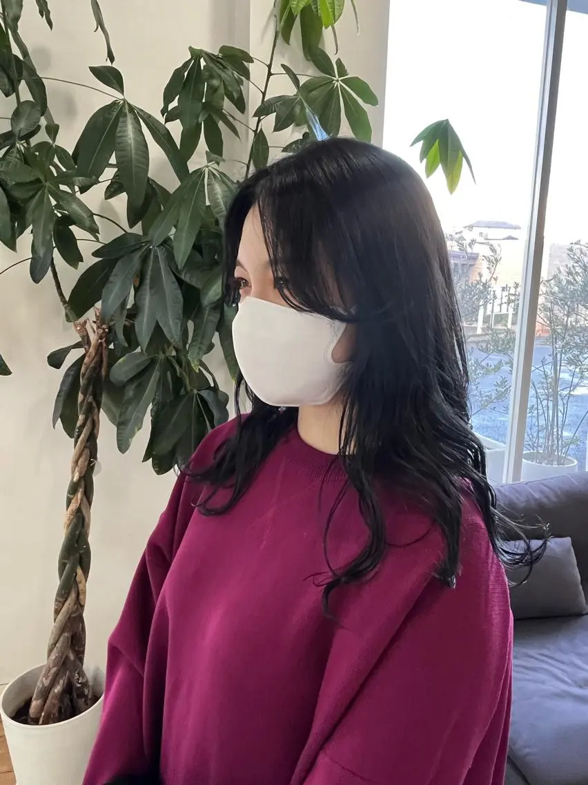 セミロング 富永 美玖のヘアスタイル