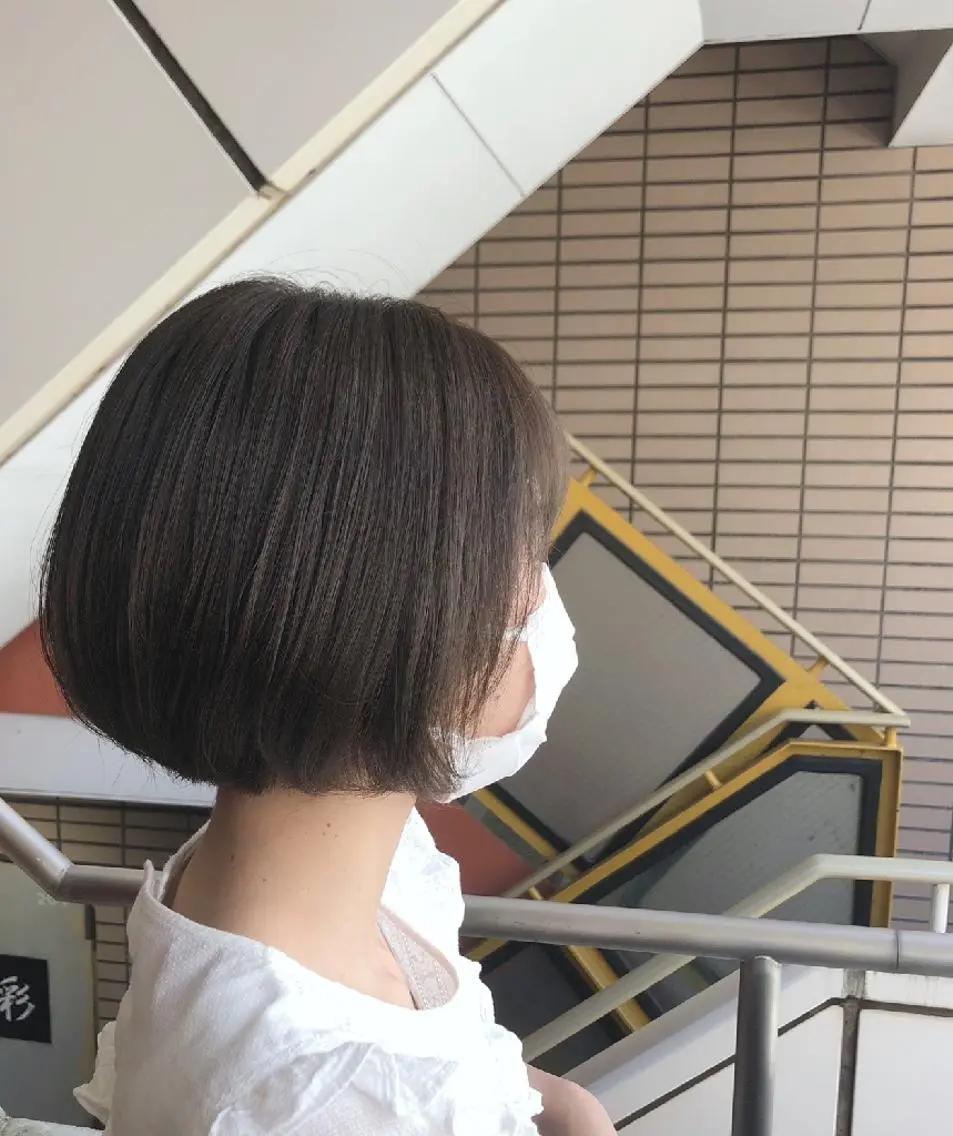 ショート カラー ブリーチ 透明感カラー グレージュ ブリーチなしカラー オリーブグレージュ カット ヘアカラー トリートメント Joshua /パーソナル髪質改善のヘアスタイル