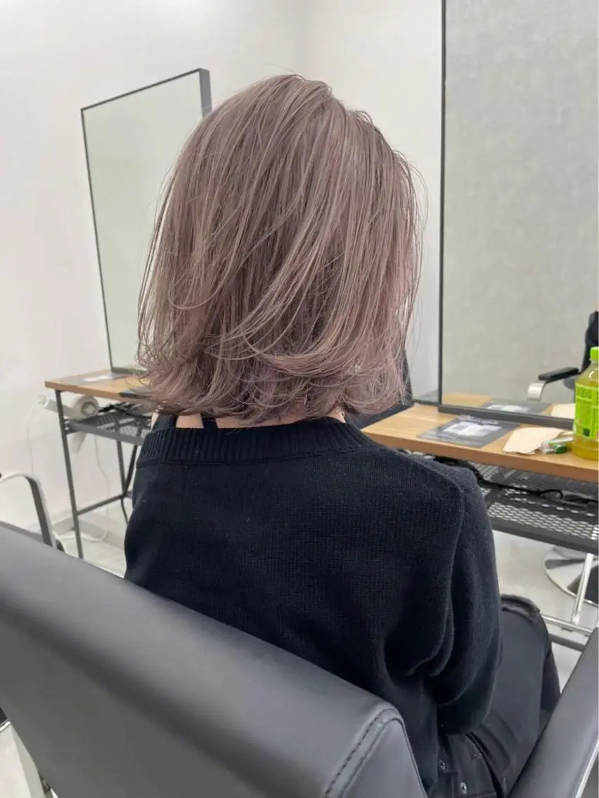 カラー パーマ ヘアアレンジ メンズ キッズ ネイル マツエク・マツパ アイブロウ ショートボブ メンズバレイヤージュ メンズブリーチ メンズハイライト メンズハイトーン カラーソムリエ認定 茶屋町Eir岩本のヘアスタイル