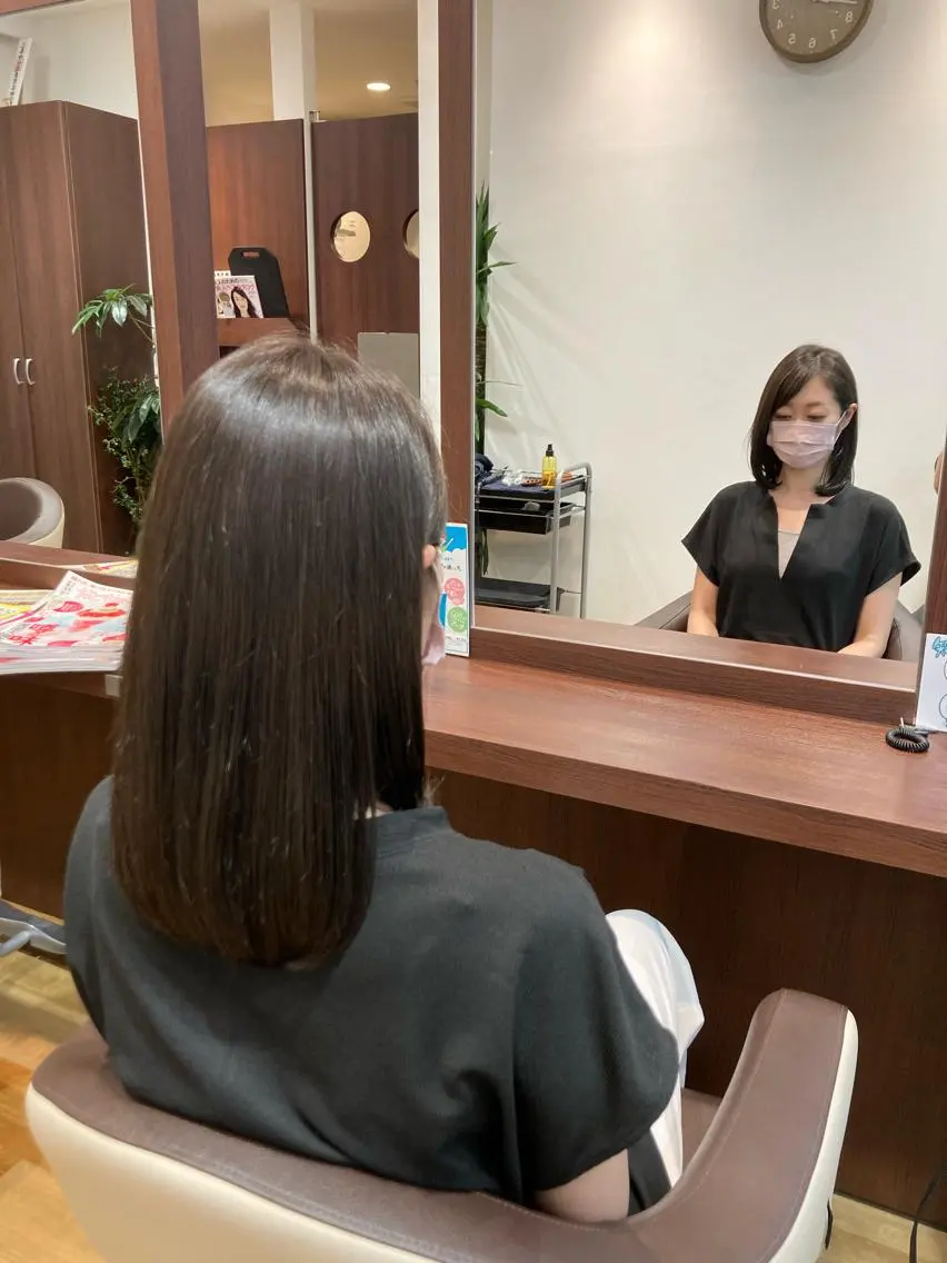 セミロング 🌟髪質 改善🌟のヘアスタイル