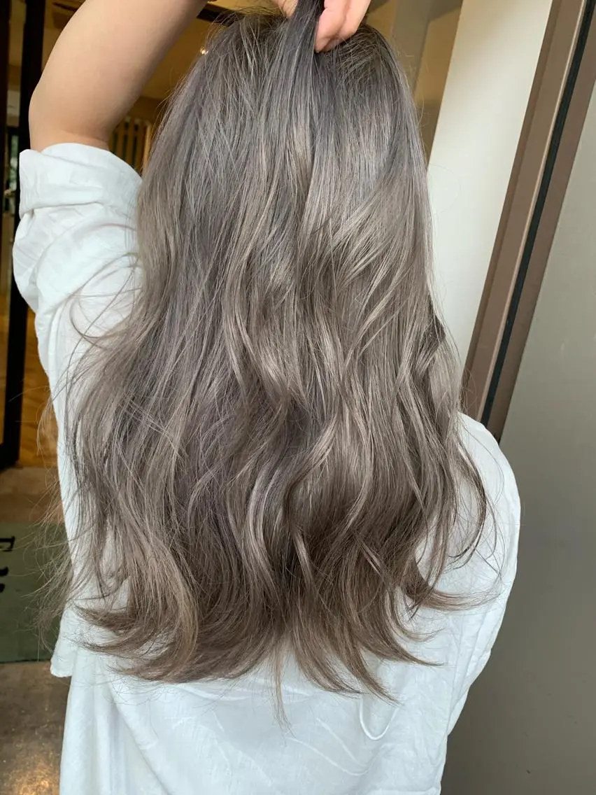 ロング カラー ヘアカラー トリートメント 髪質改善will hairdesignのヘアスタイル