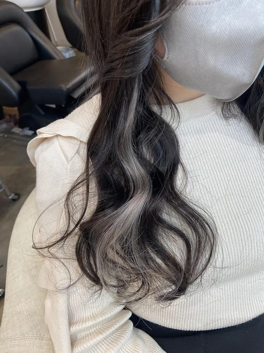 Mirashy 成田のヘアスタイル