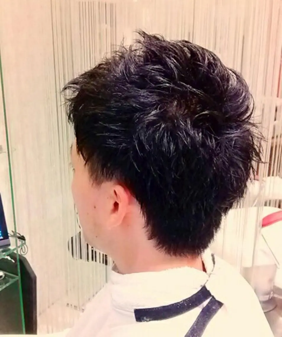 パーマ ショート メンズ メンズパーマ ショートヘア 秋山 幸太のヘアスタイル