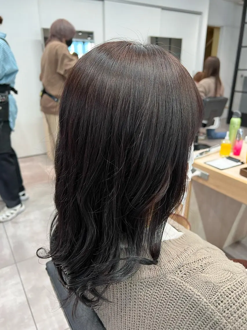 セミロング カラー ヘアカラー トリートメント 🌞レイヤー×カラー 前川那津美🌞のヘアスタイル