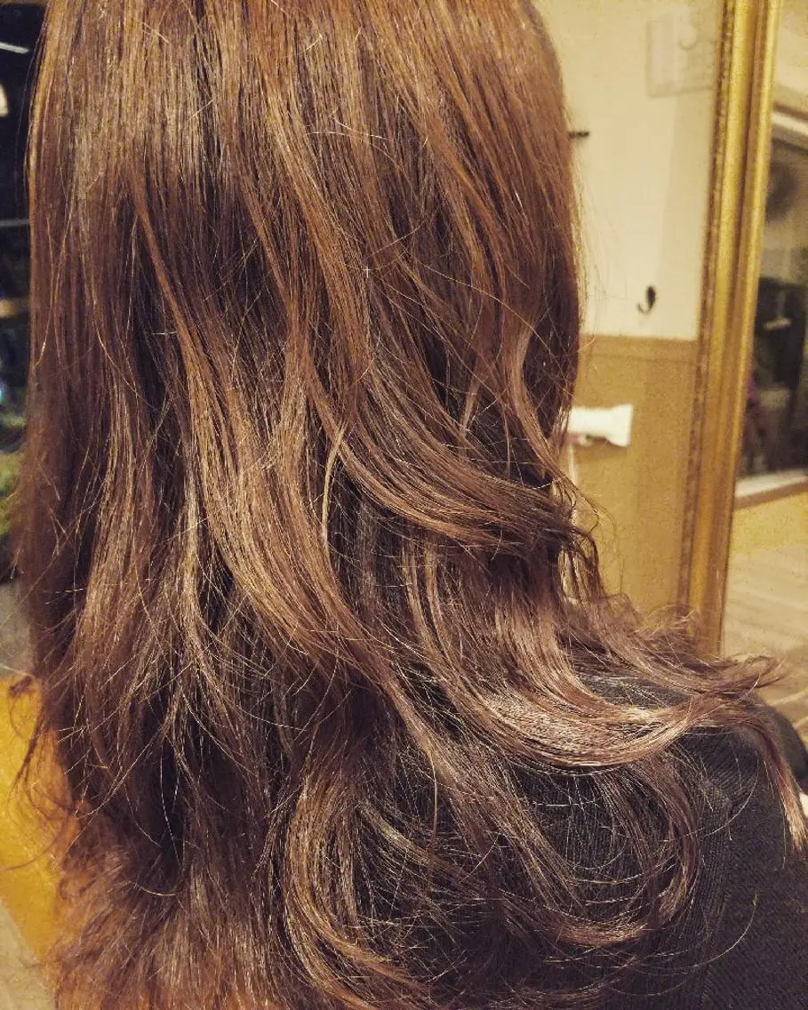 ロング カラー パーマ アディクシーカラー バレイヤージュ イルミナカラー 外国人風カラー レイヤーカット spa hair ark 富井直美のヘアスタイル