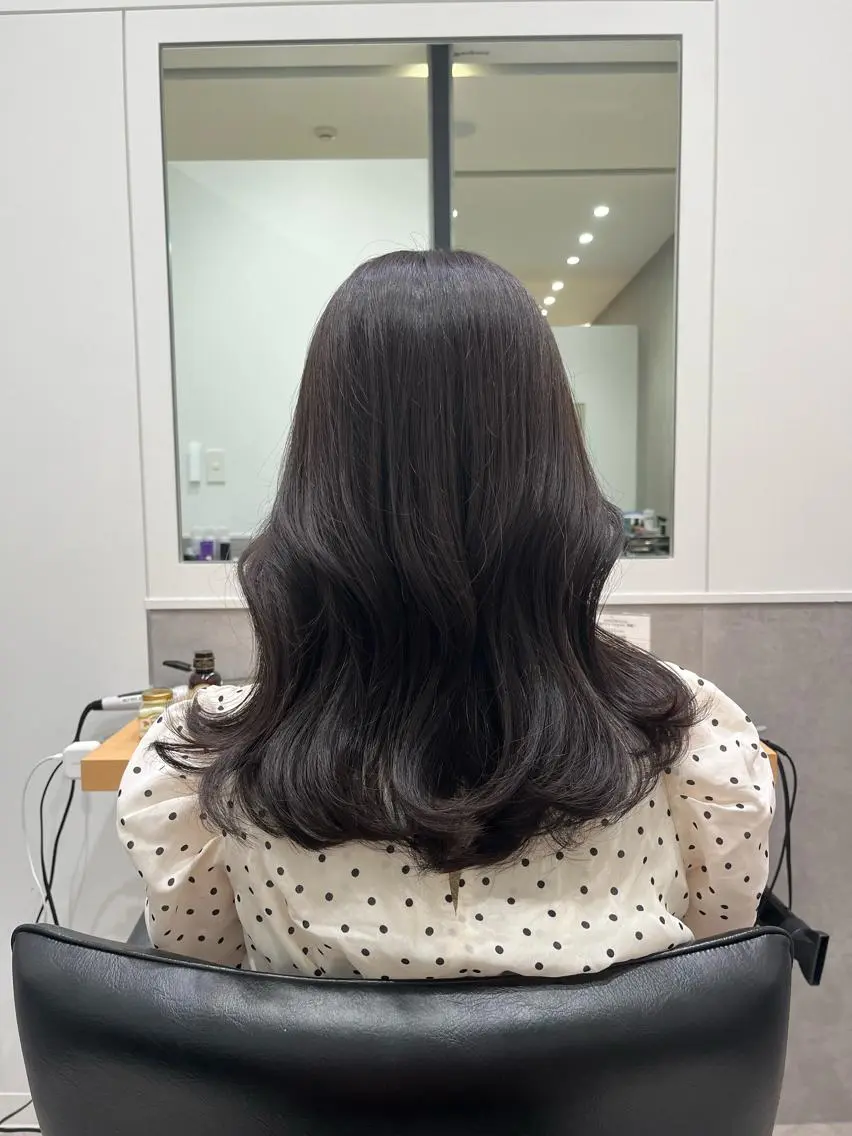 セミロング カラー ヘアカラー トリートメント 𝒢𝒾𝓇𝓁𝓎 ⑅　𝓎𝓊𝓀𝒶のヘアスタイル