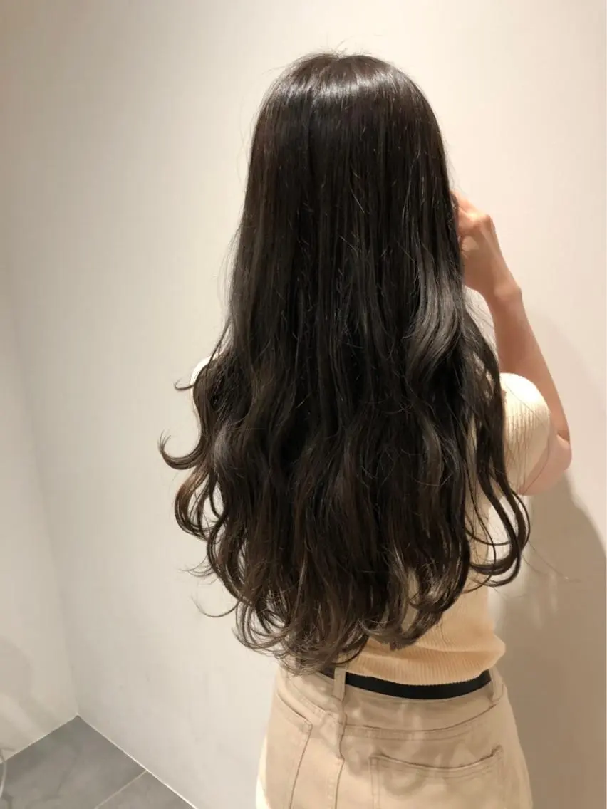 ロング 🤎小顔レイヤー /ベージュ🤎友香のヘアスタイル