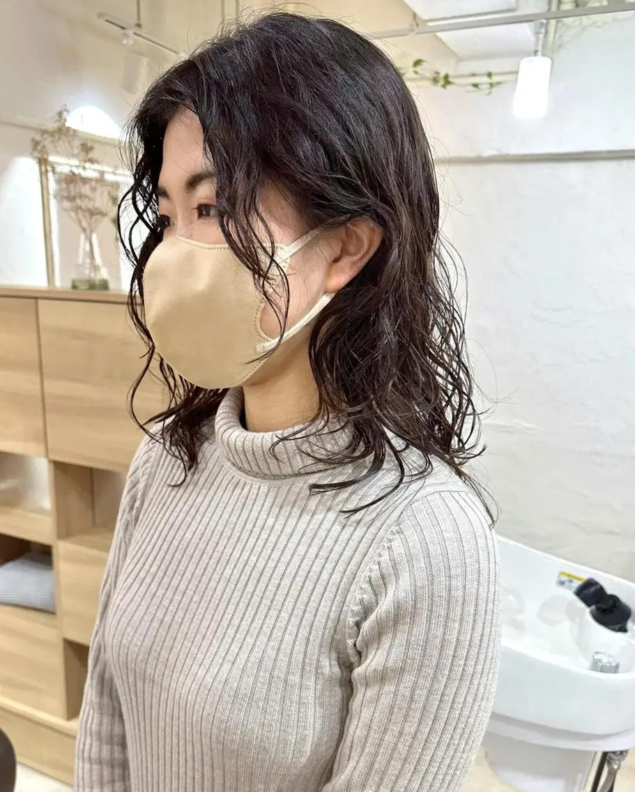 ショート カラー パーマ 切りっぱなしボブ 前下がりボブ ショートボブ 黒髪 インナーカラー 髪質改善 縮毛矯正/ レイヤー/銀座/本木のヘアスタイル