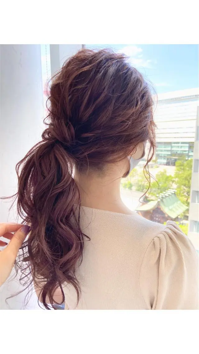 ロング カラー ヘアアレンジ ブラウンカラー ピンクカラー ピンクブラウン カット ヘアカラー トリートメント ヘッドスパ 小田 莉加子のヘアスタイル