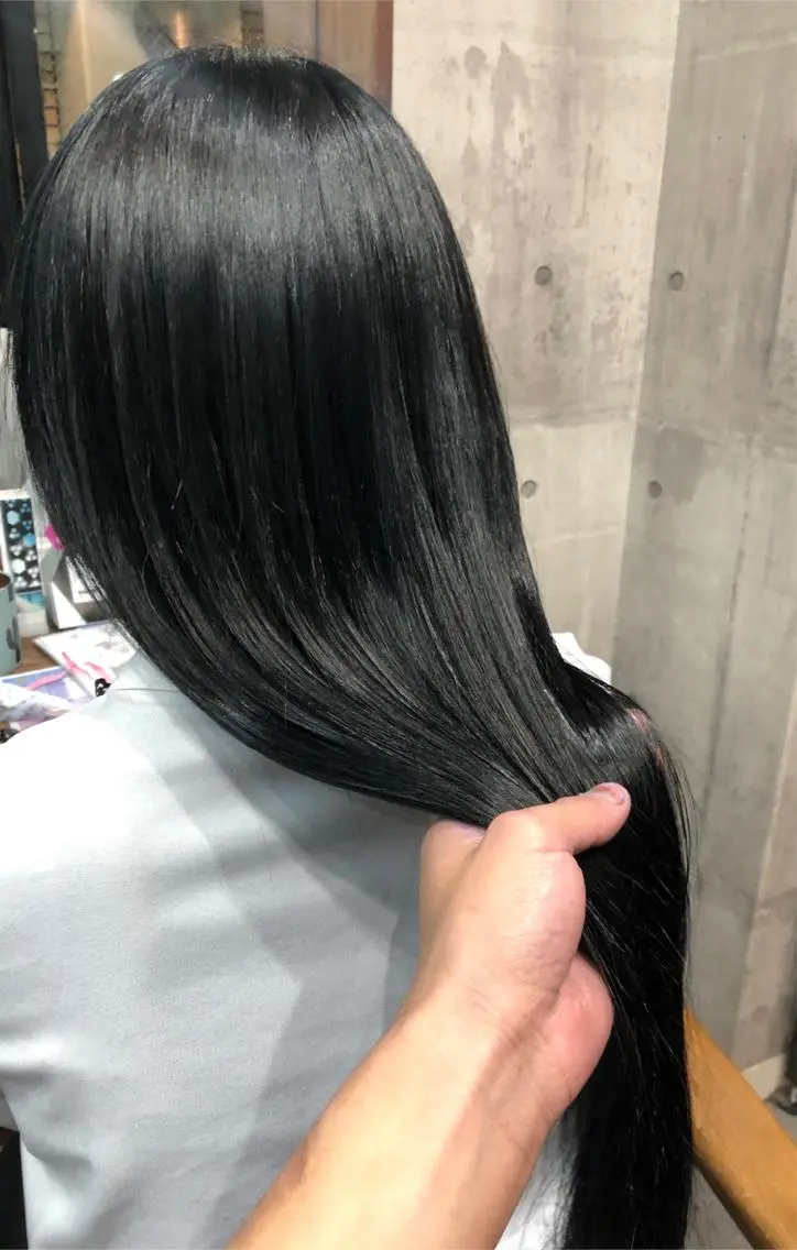 ロング カラー シールエクステ 黒髪 ブルーカラー ブルーブラック エクステ カット ヘアカラー トリートメント レイヤー/エクステ alpha下妻のヘアスタイル